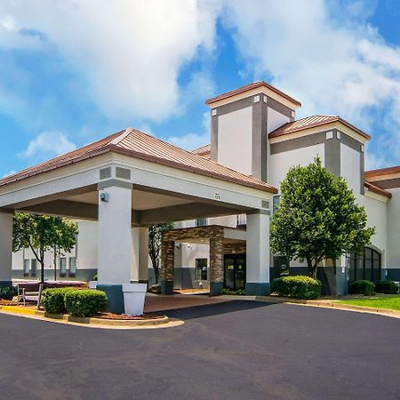 Clarion Pointe South Boston - Danville East Exteriör bild